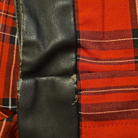 Express Dress Pants Retro Columnist Red Black Plaid, Size 8R - Picture 7 of 8